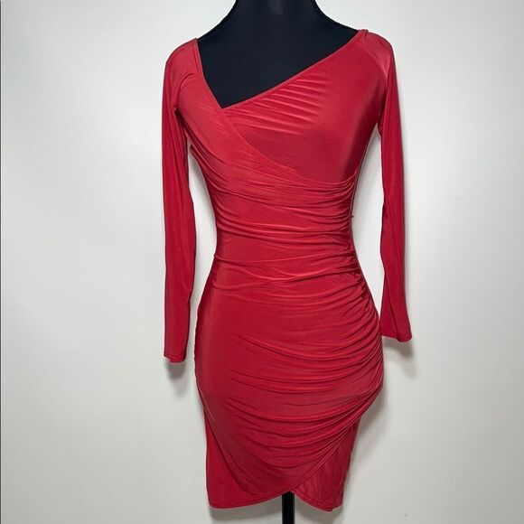 Pretty little thing Chic Red Dress - Picture 1 of 9